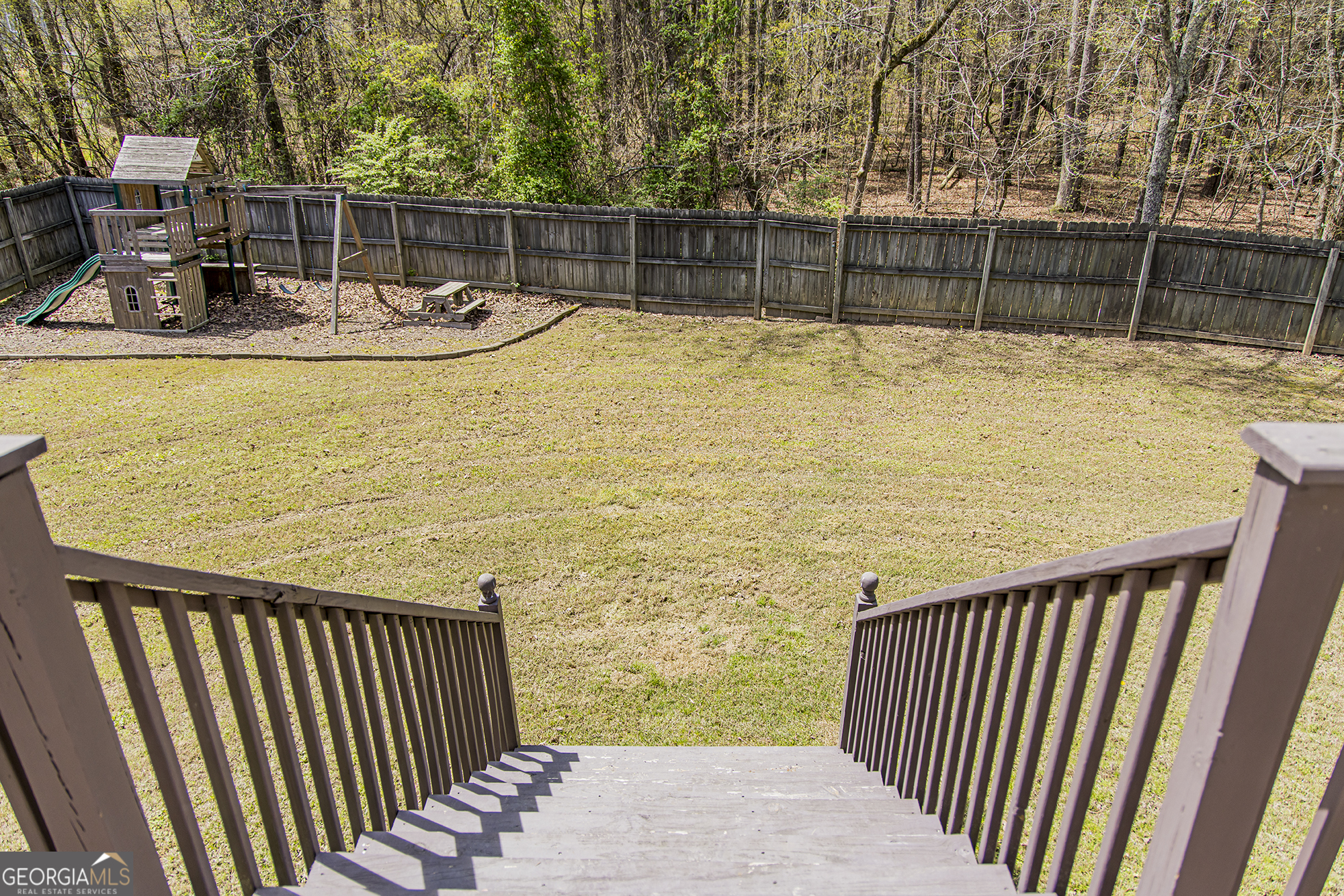 1 Hogan LN NW