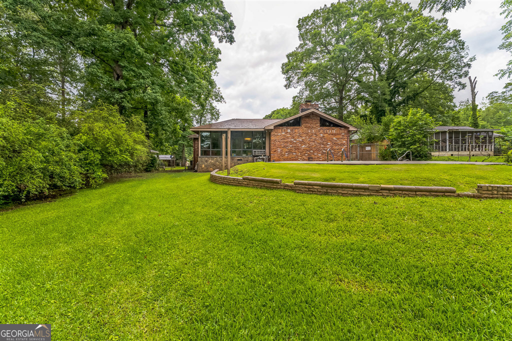 3553 Lakeview DR
