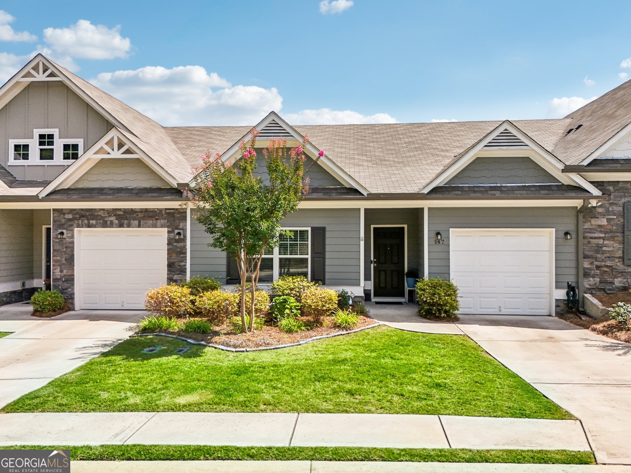 Piedmont Village - Residential