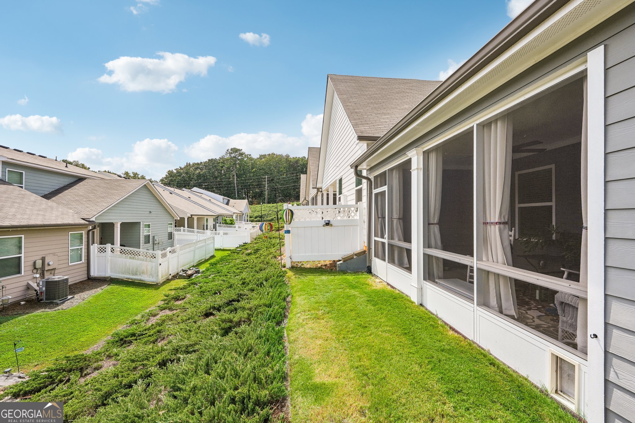 Piedmont Village - Residential