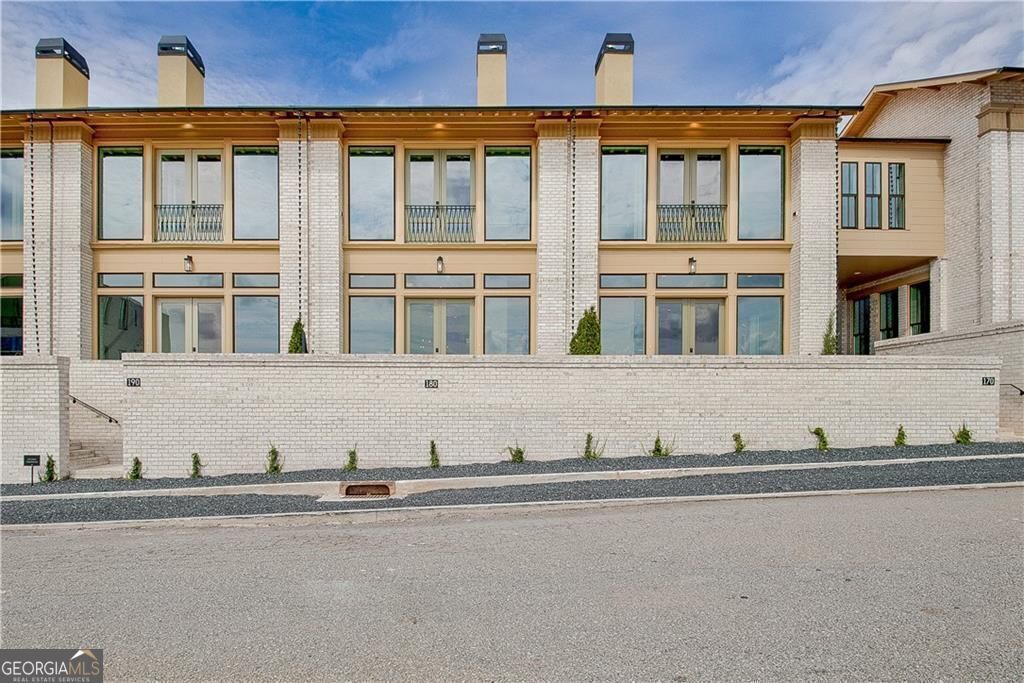 Photo of 180 Rolison Way, Fayetteville, GA 30214 (MLS # 10682117)