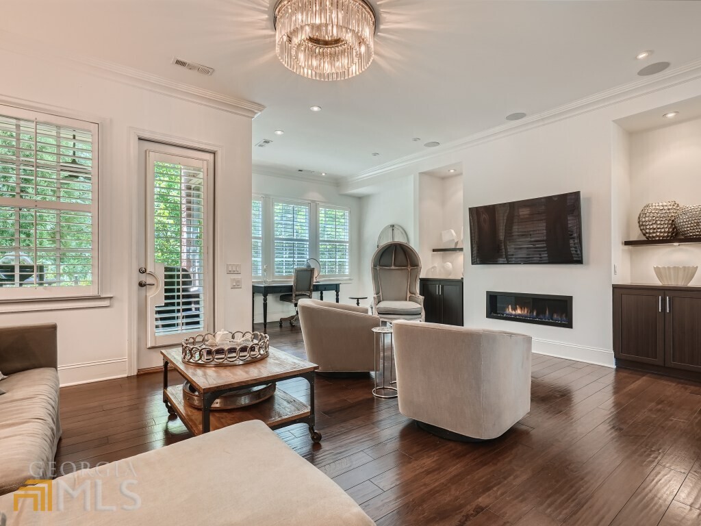 Savoy Townbrookhaven - Residential