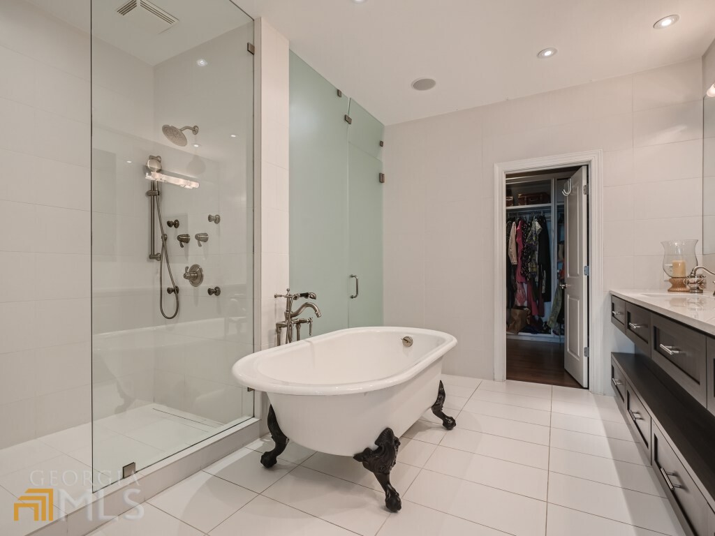 Savoy Townbrookhaven - Residential