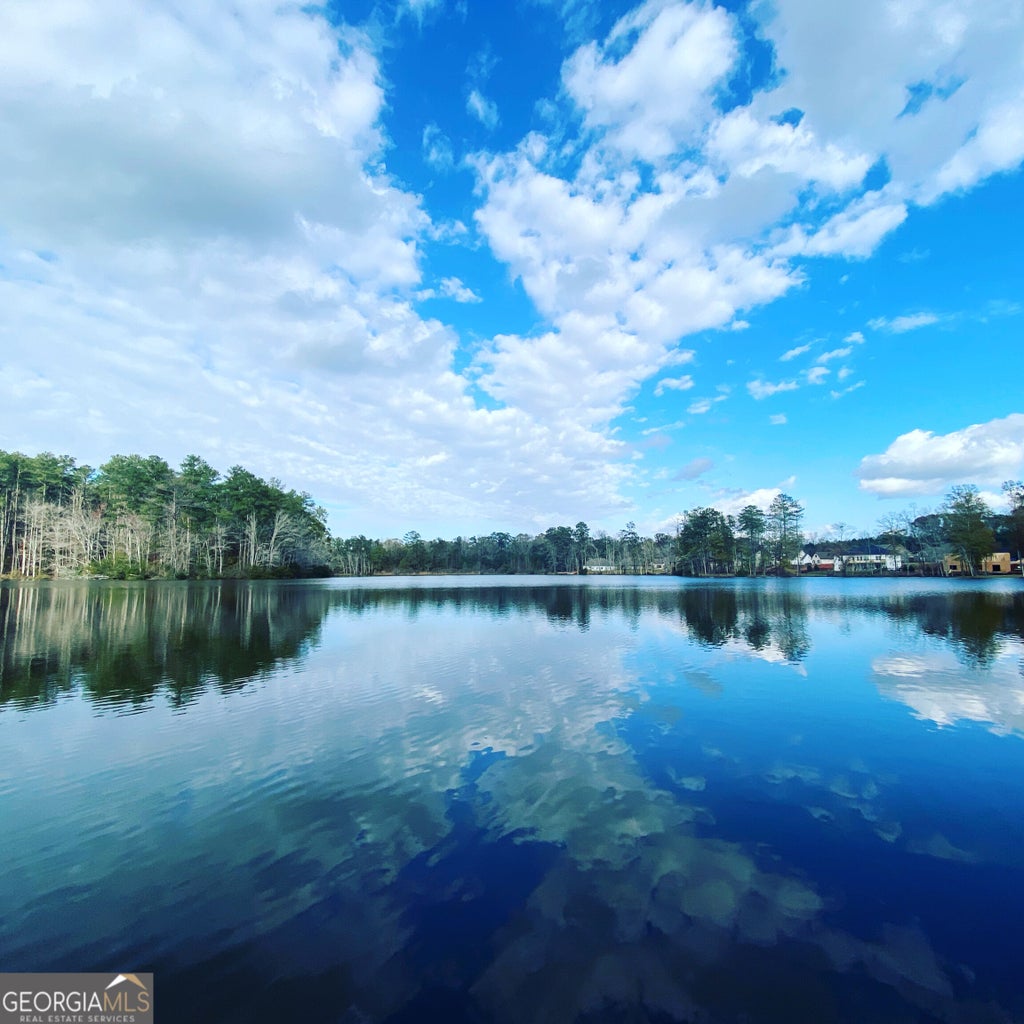 Photo of 427 Lakeview Way, Lagrange, GA 30241 (MLS # 10876739)