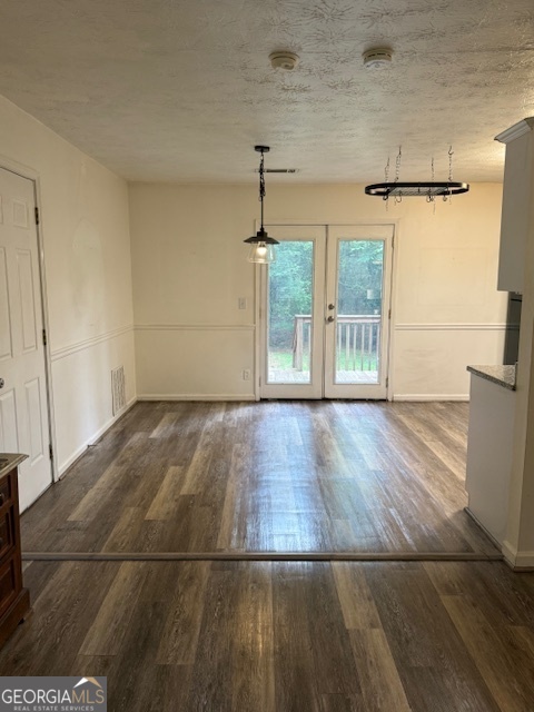 SEQUOYAN WOODS - Residential