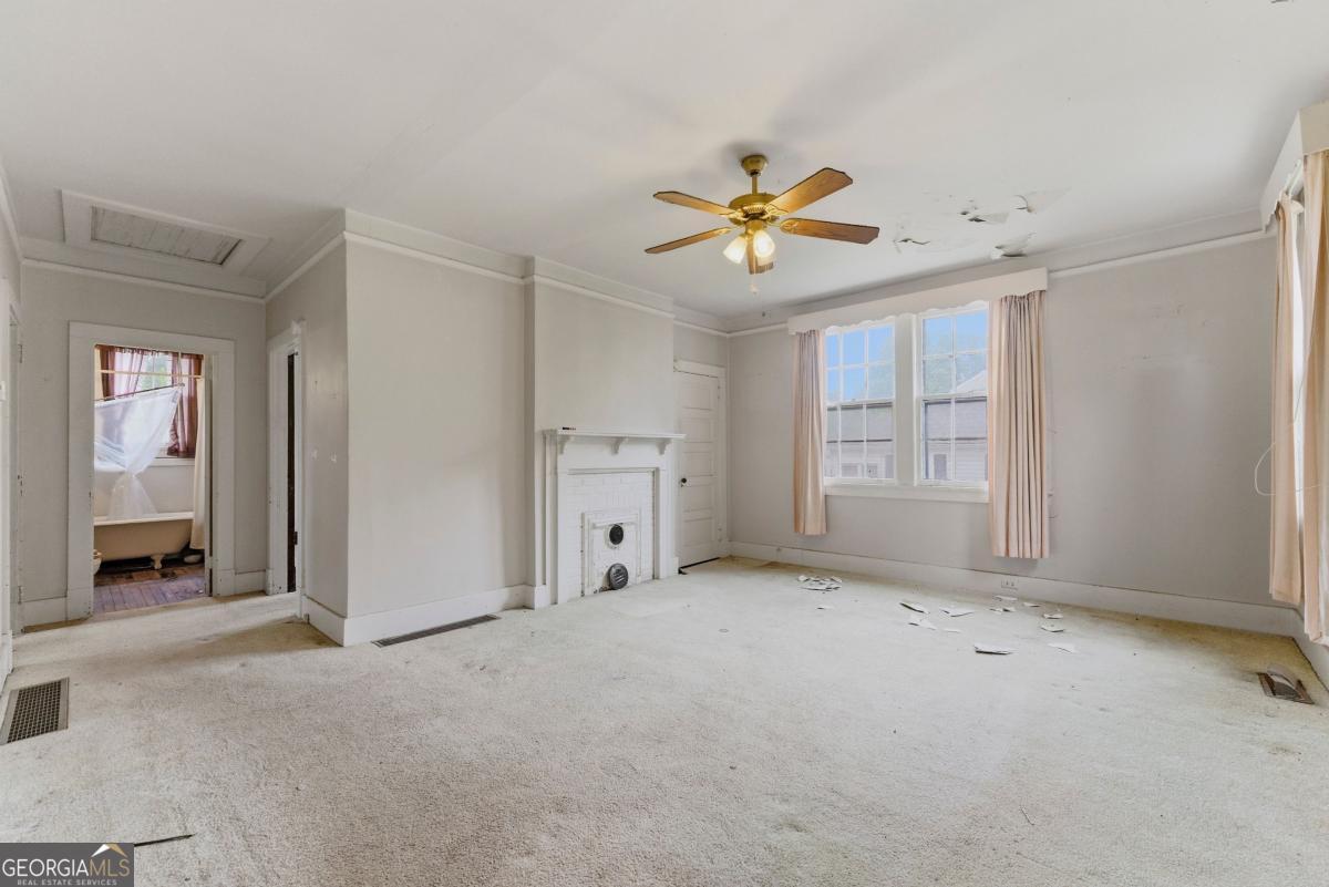 5111 Newark AVE