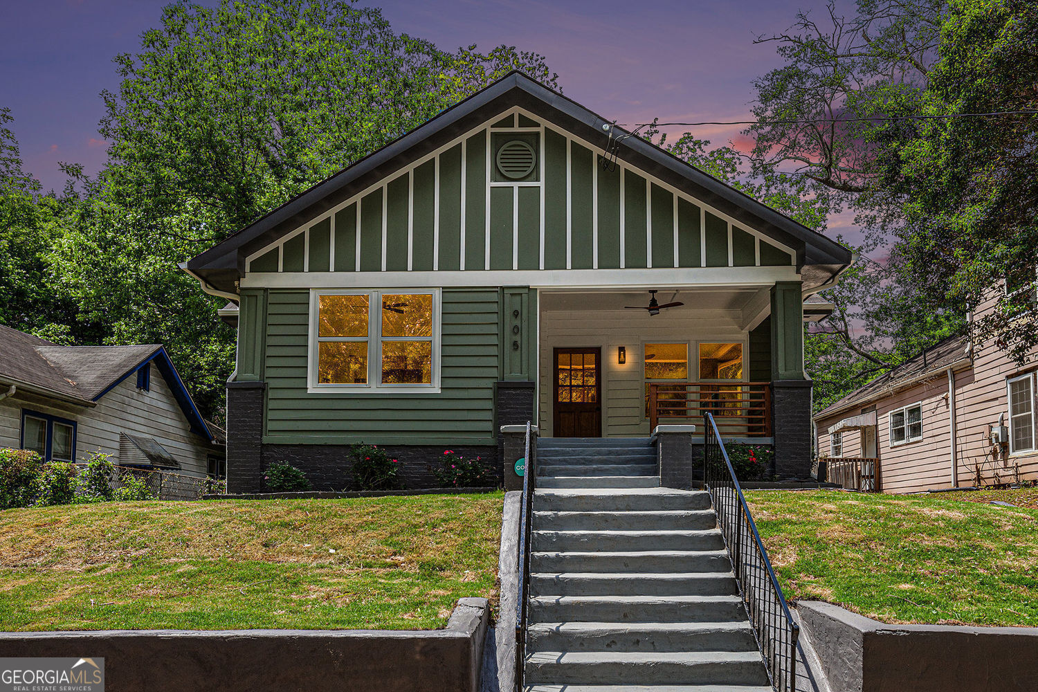 905 Gaston ST SW