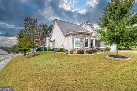 A home in Newnan