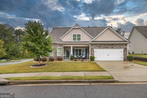 A home in Newnan