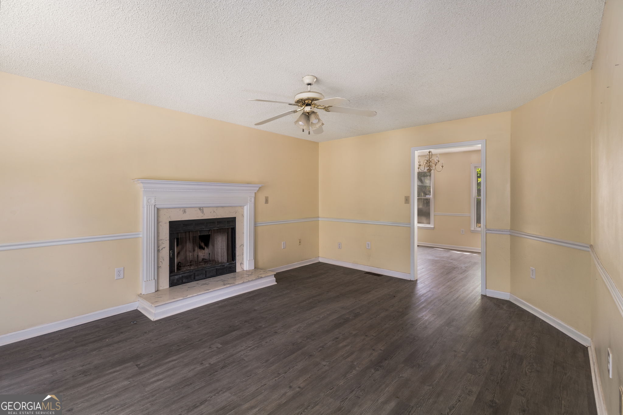 220 Chadwick CIR