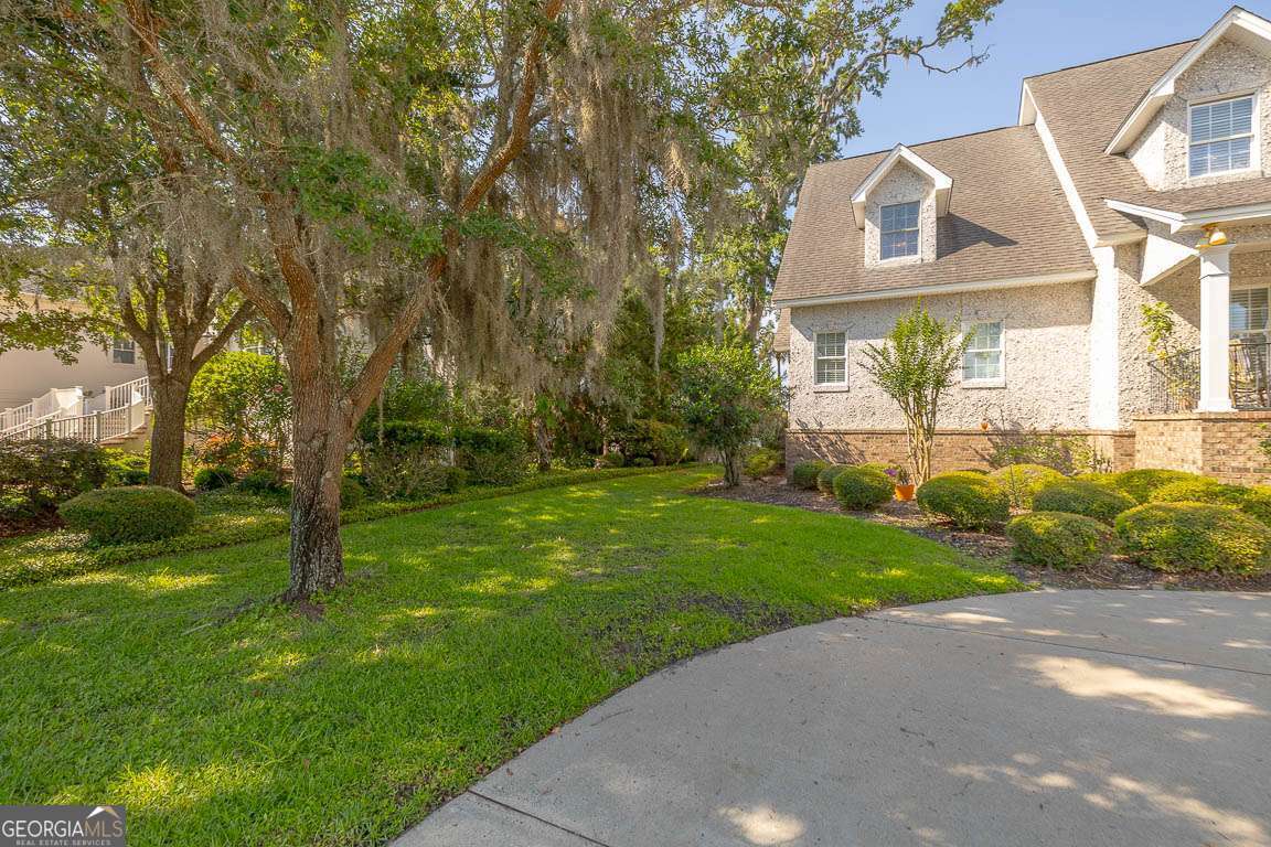 126 Riverwalk DR