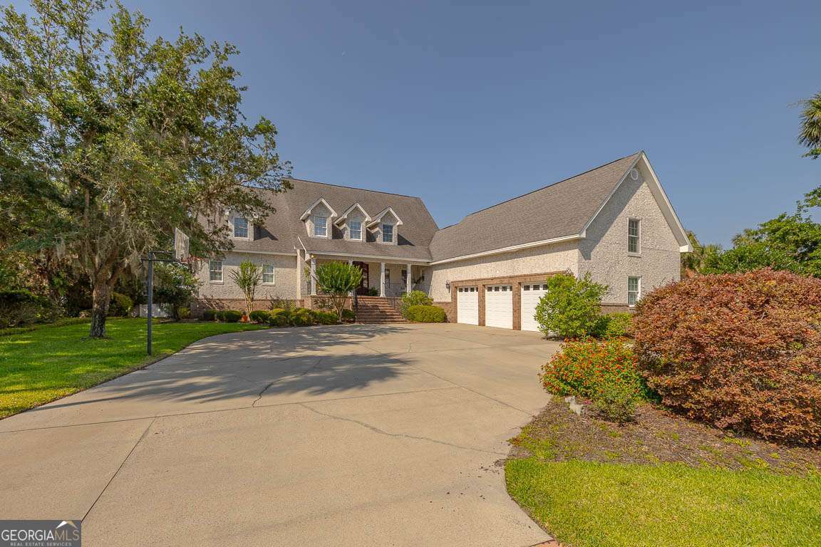 126 Riverwalk DR