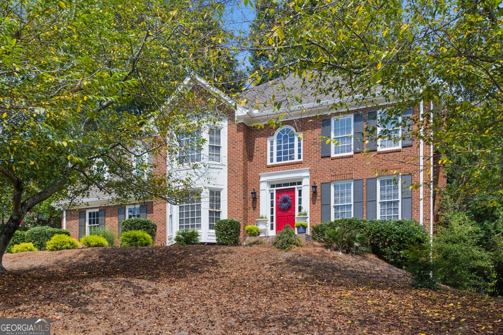 Photo of 8850 Willowbrae Lane, Roswell, GA 30076 (MLS # 10812535)