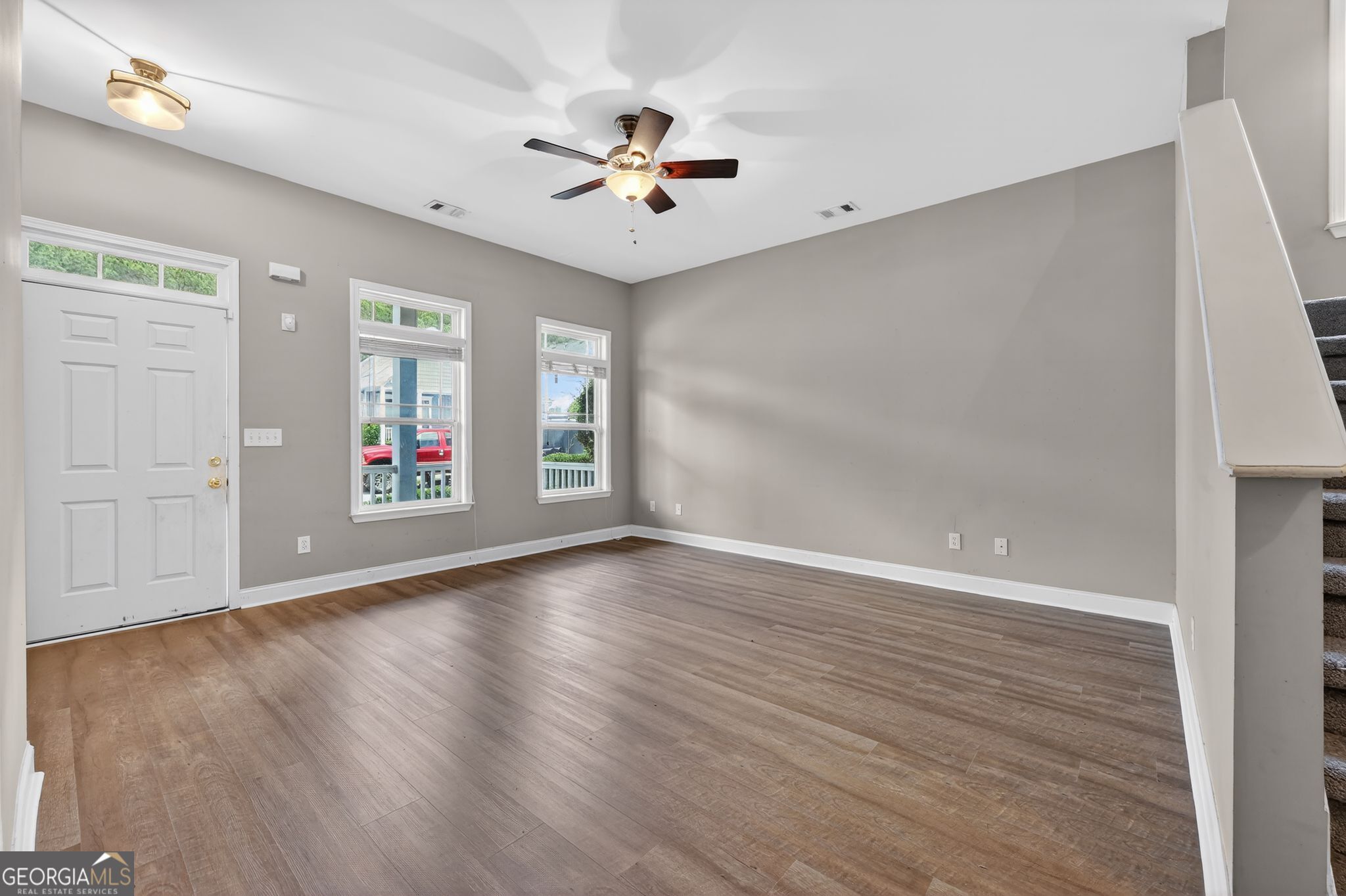 719 Ivy Brook WAY