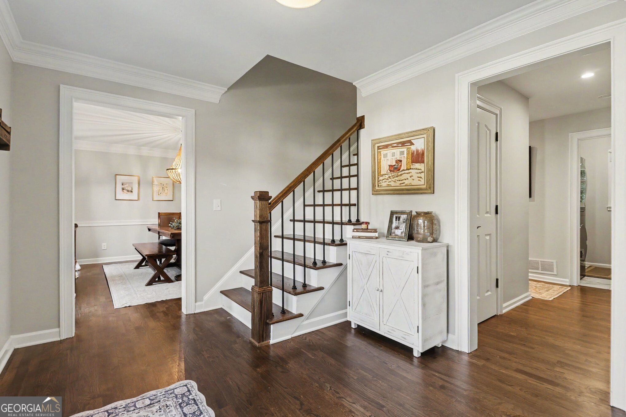115 West CT