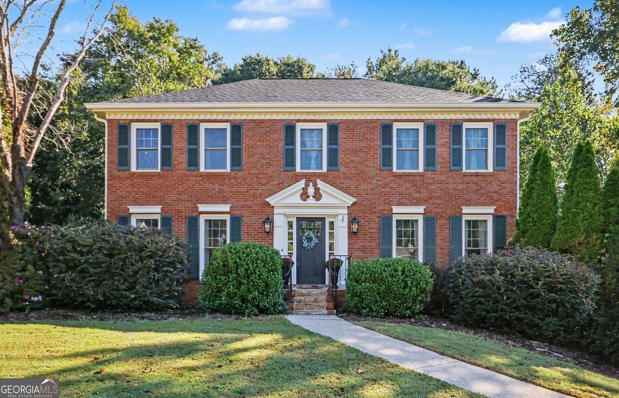 115 West CT