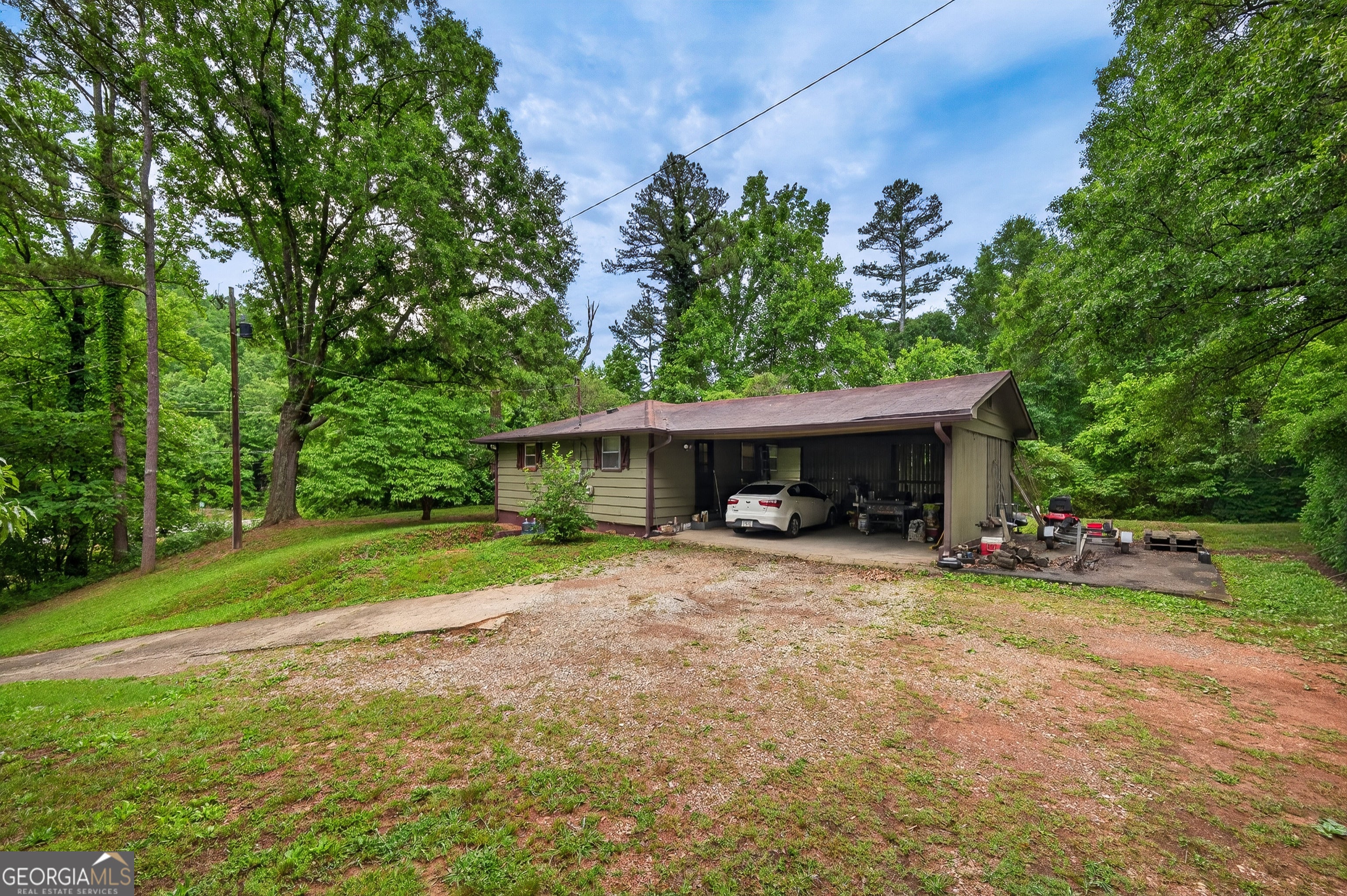 4399 Highway 411 NE