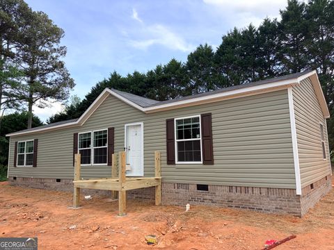 225 Rehoboth RD Bowman GA 30624