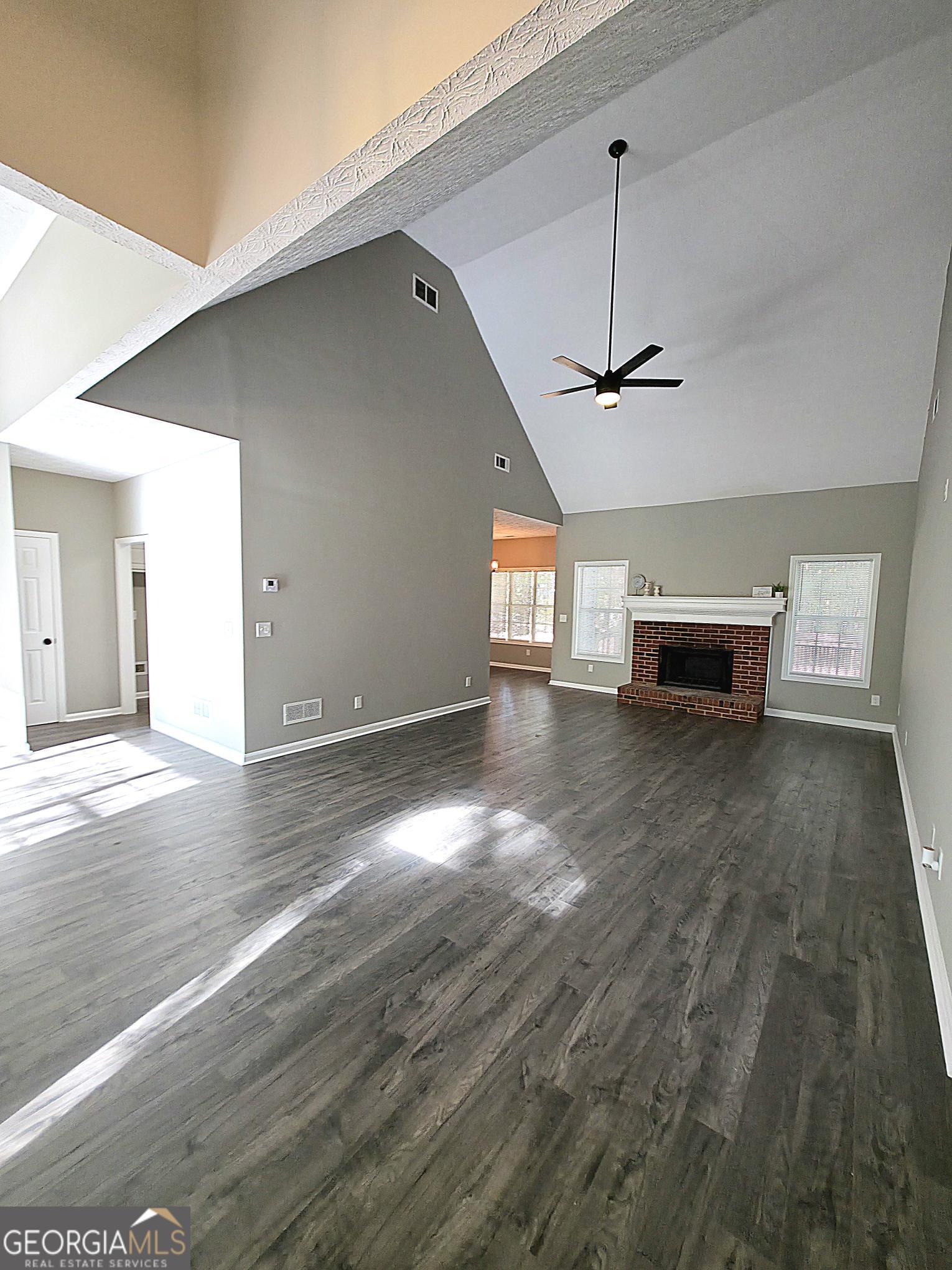 8255 Shadow Creek DR