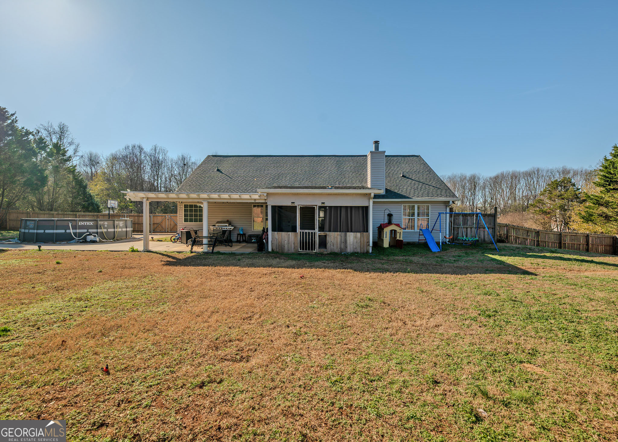 160 Glenn Fuller CIR