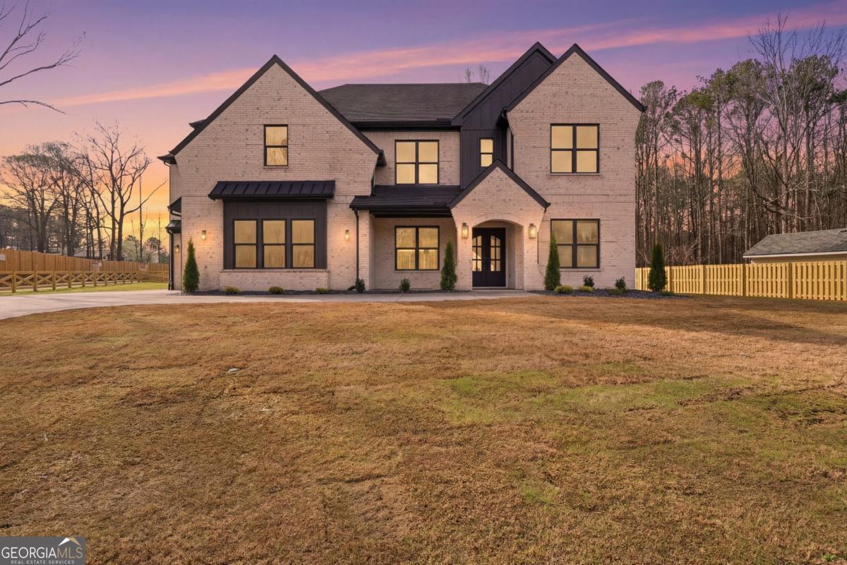 2200 OLD FOUNTAIN RD