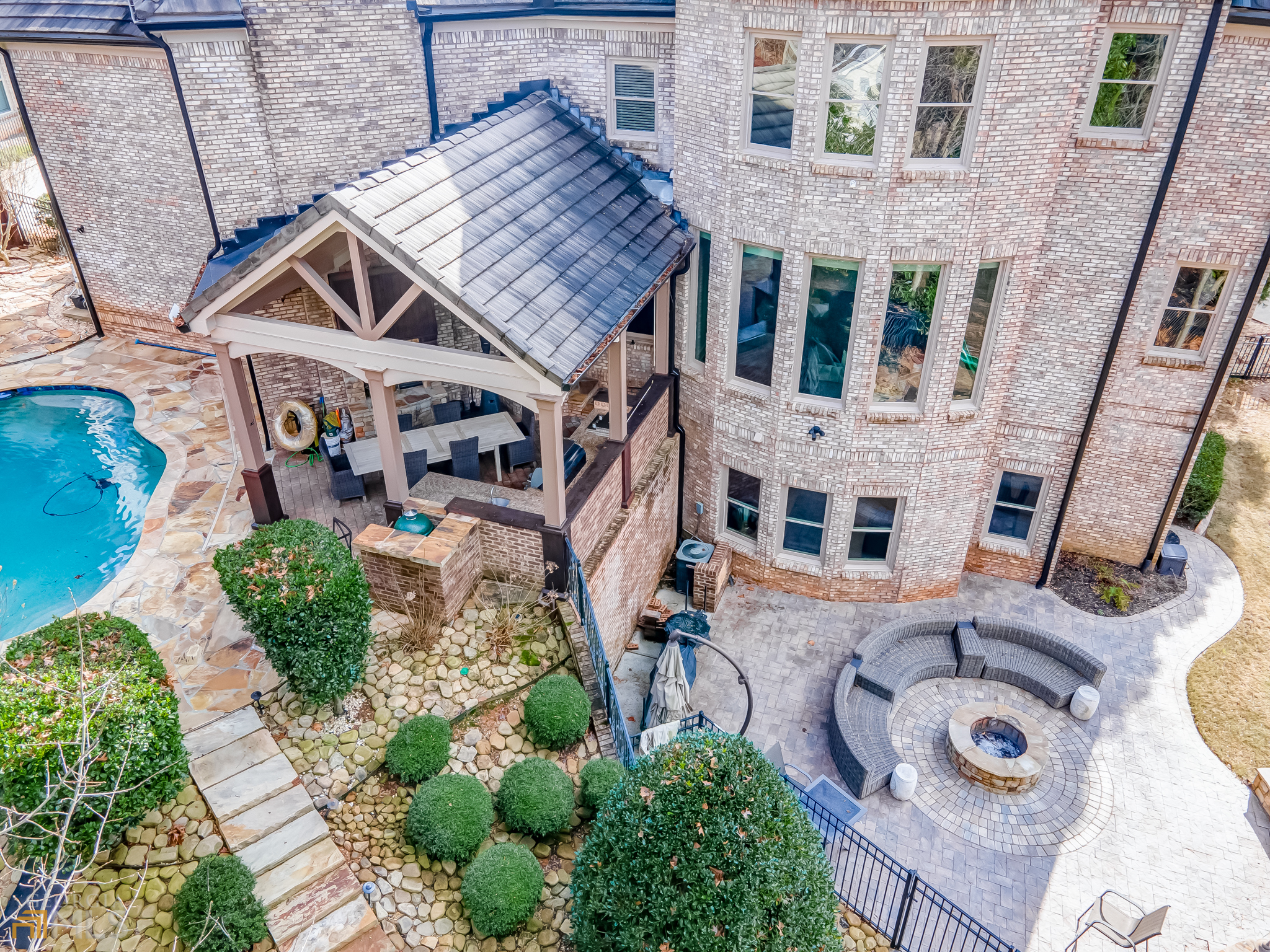 Lynden Manor - Residential