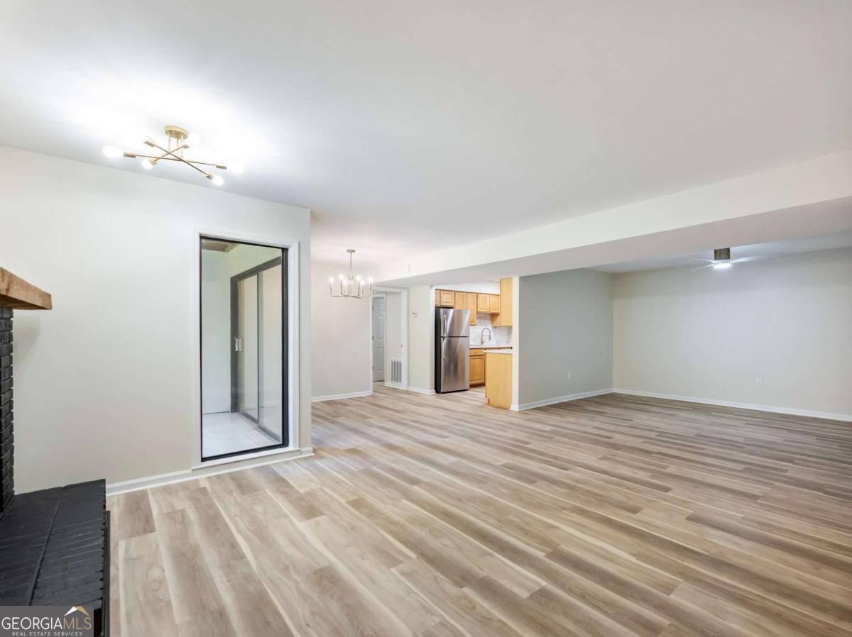 605 CANDLER ST C2