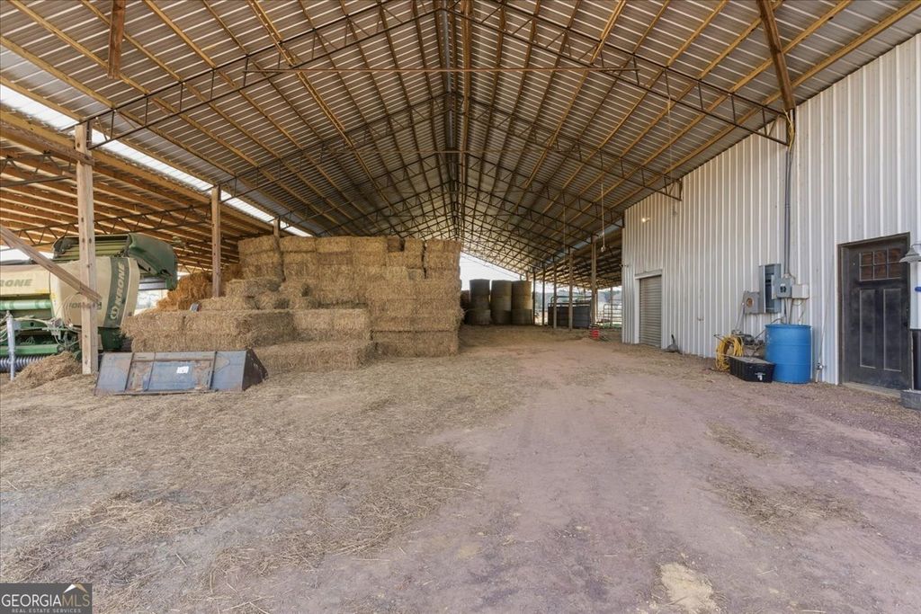 Photo of 998 Dunn Road SE, Silver Creek, GA 30173 (MLS # 10710488)