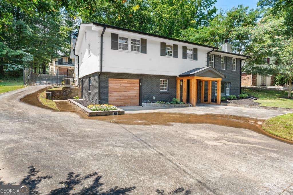 2938 Heather DR
