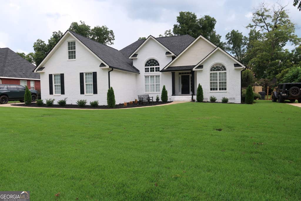 Photo of 207 Brookewater Lane, Perry, GA 31069 (MLS # 10834429)