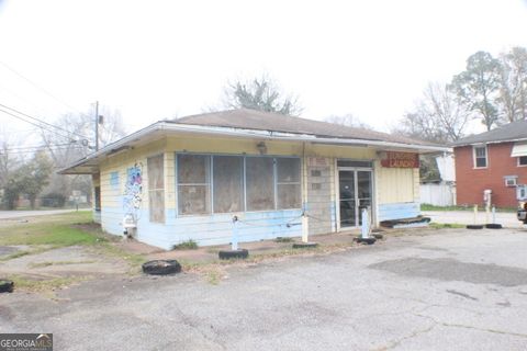 512 S Camellia BLVD Fort Valley GA 31030