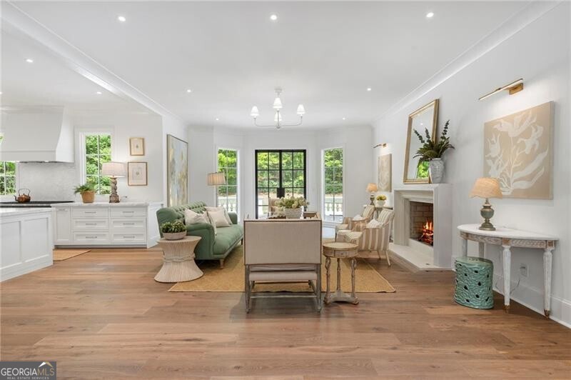 3835 Paces Ferry RD NW