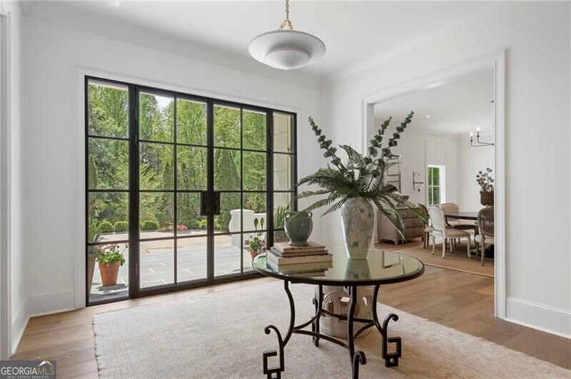 3835 Paces Ferry RD NW