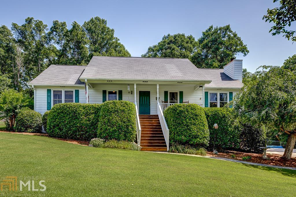 East Emerald Oaks - Residential