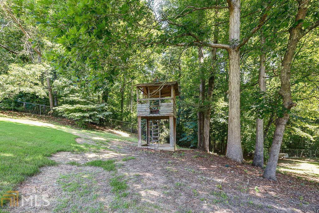 East Emerald Oaks - Residential