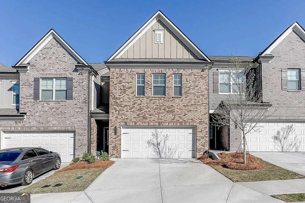 Photo of 3343 Pearl Ridge Way, Buford, GA 30519 (MLS # 10659615)