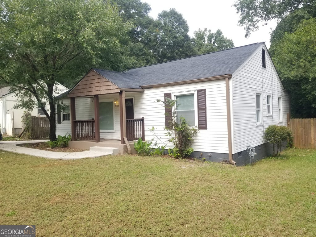 Photo of 2467 Calvin Avenue, East Point, GA 30344 (MLS # 10840650)