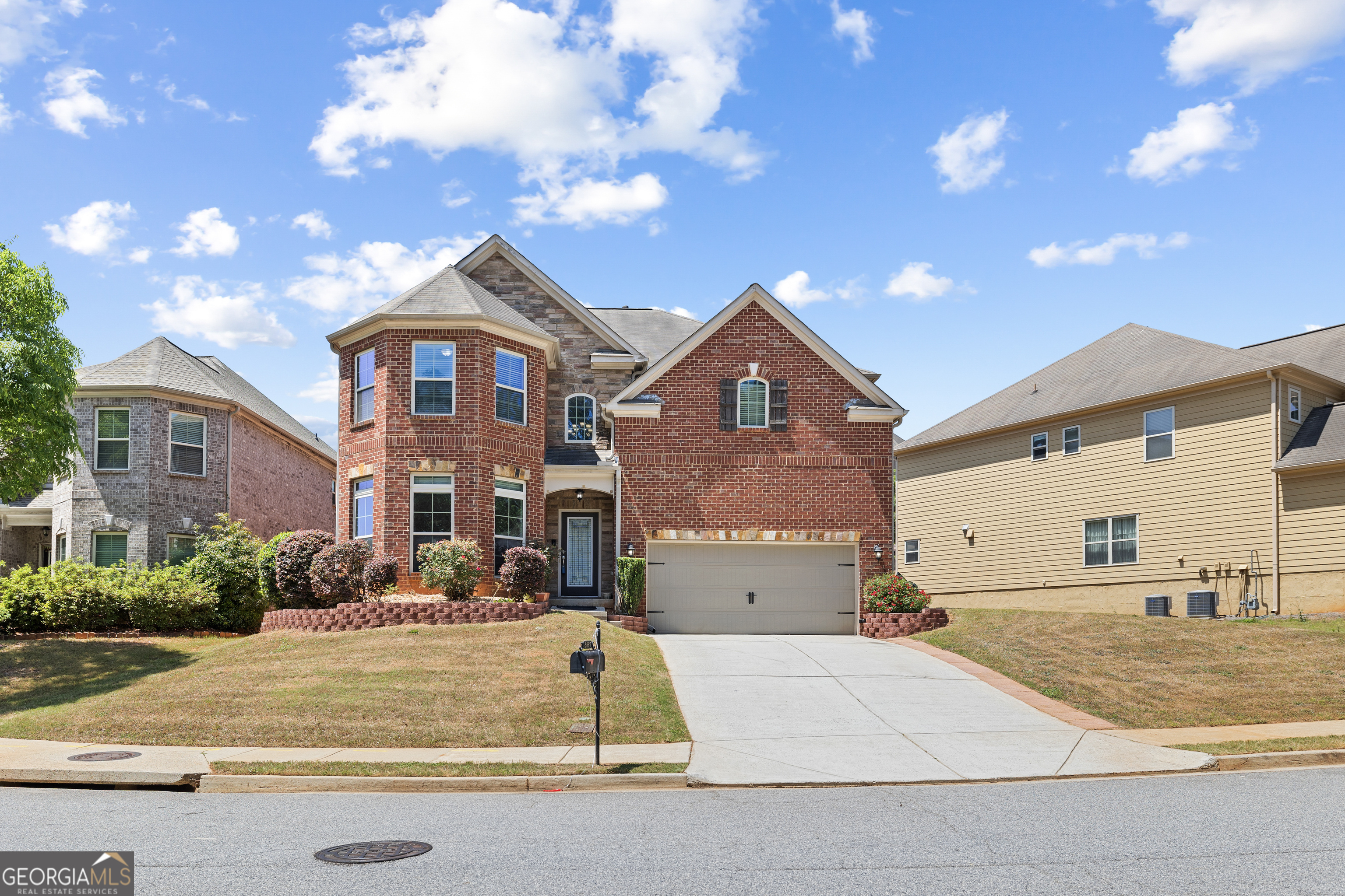 5887 Stow DR