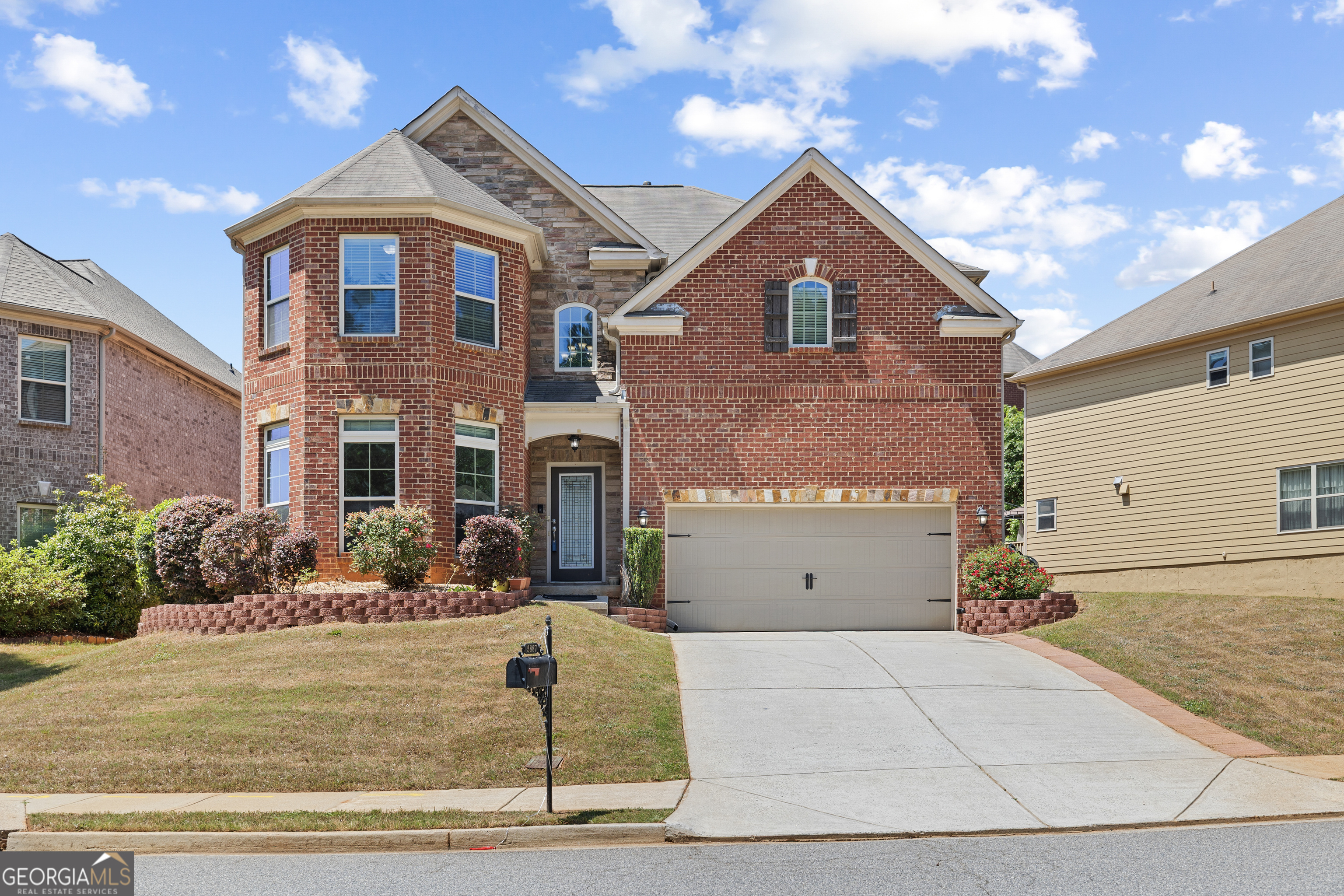 5887 Stow DR