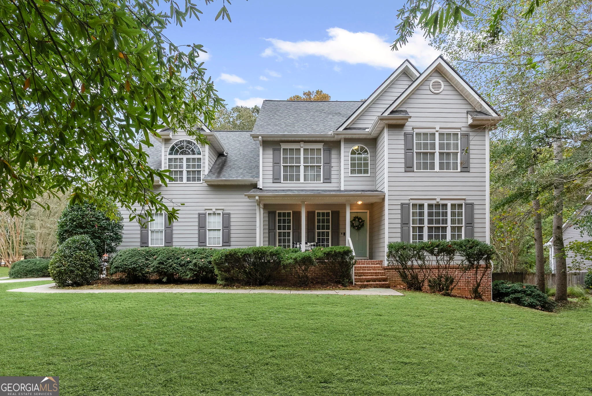 10 Cove Drive