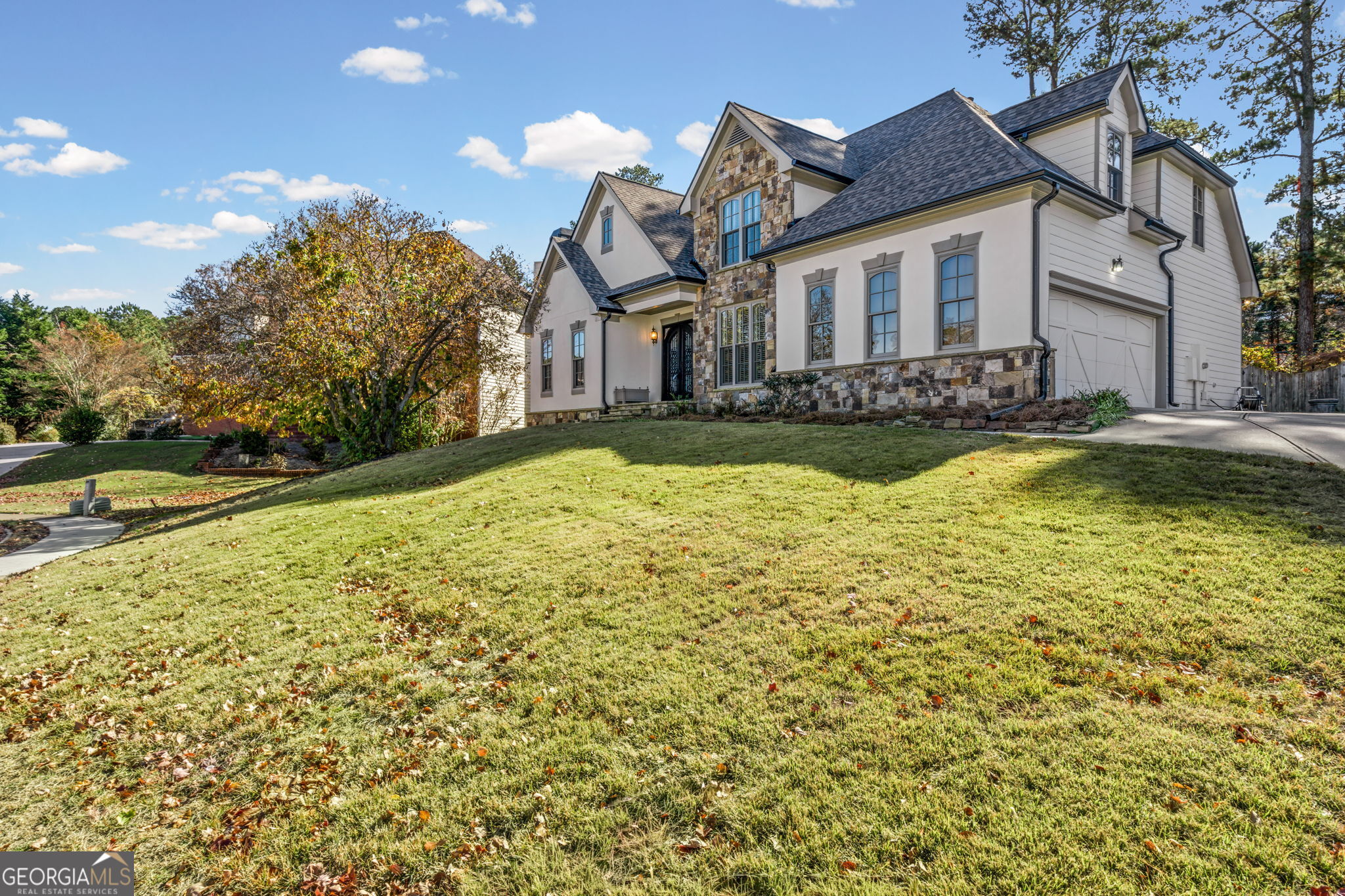 4825 Winding Rose DR