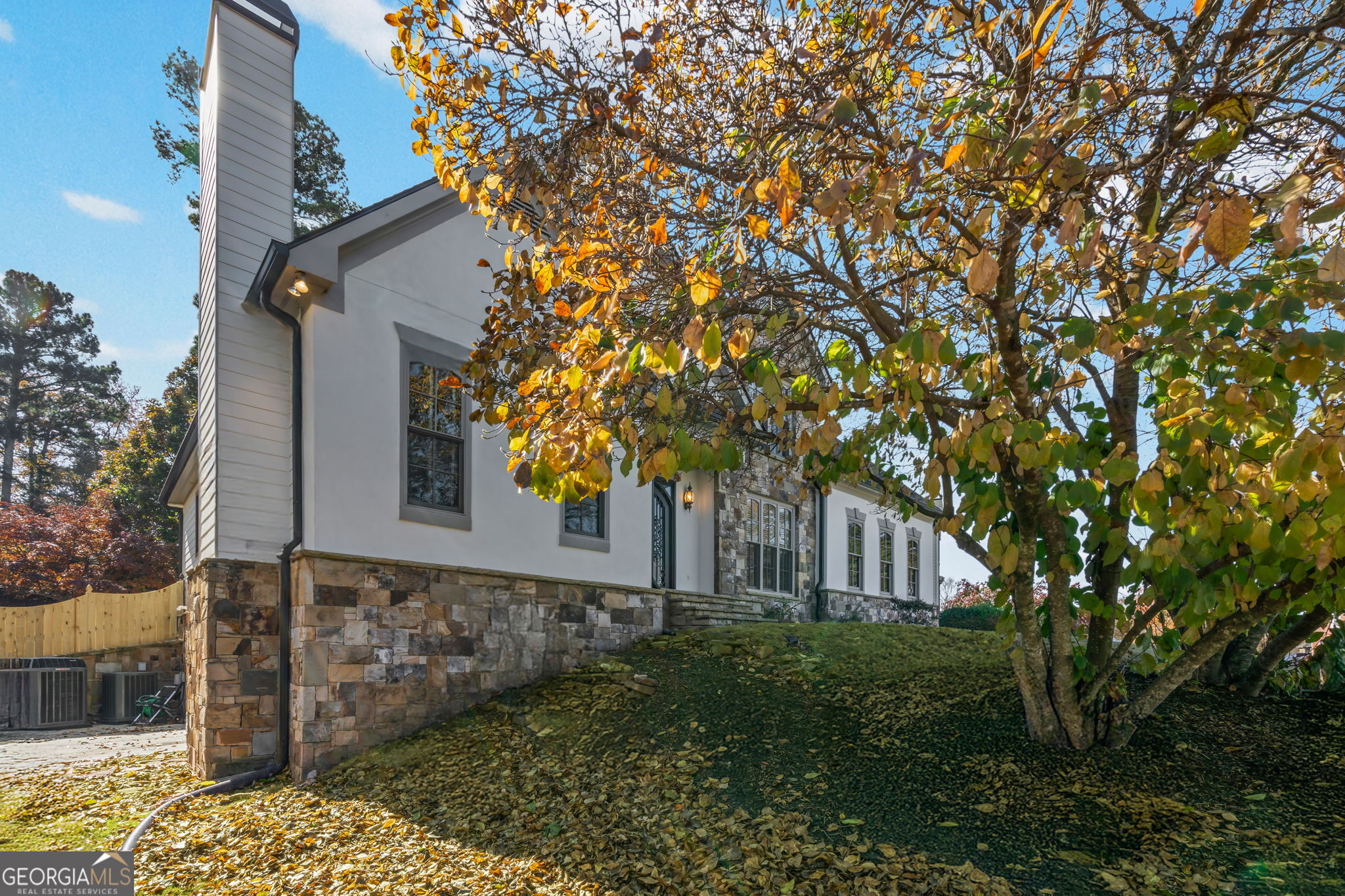 4825 Winding Rose DR