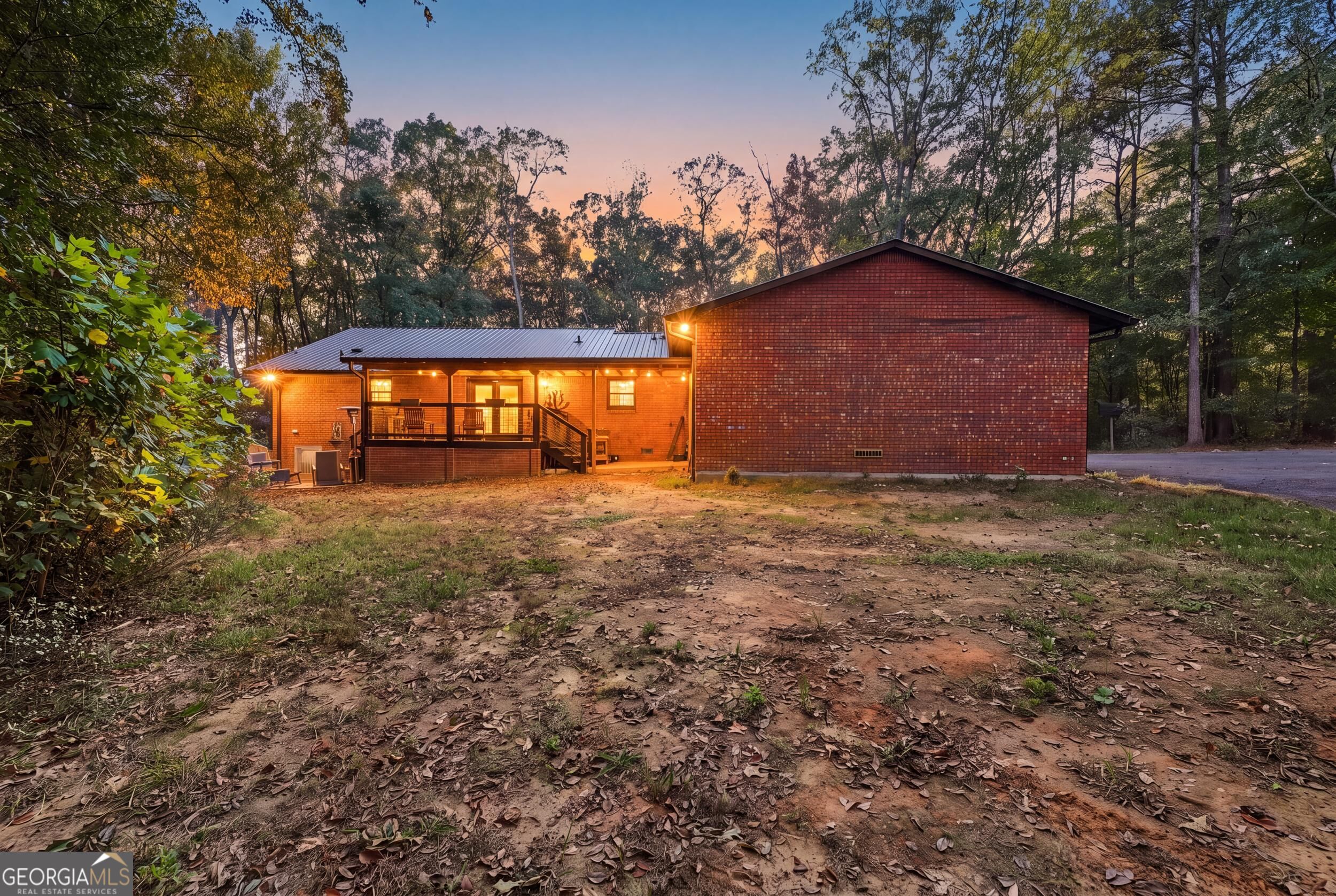 3453 Bowman HWY
