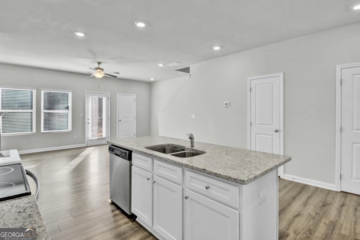 4336 Mallory CT