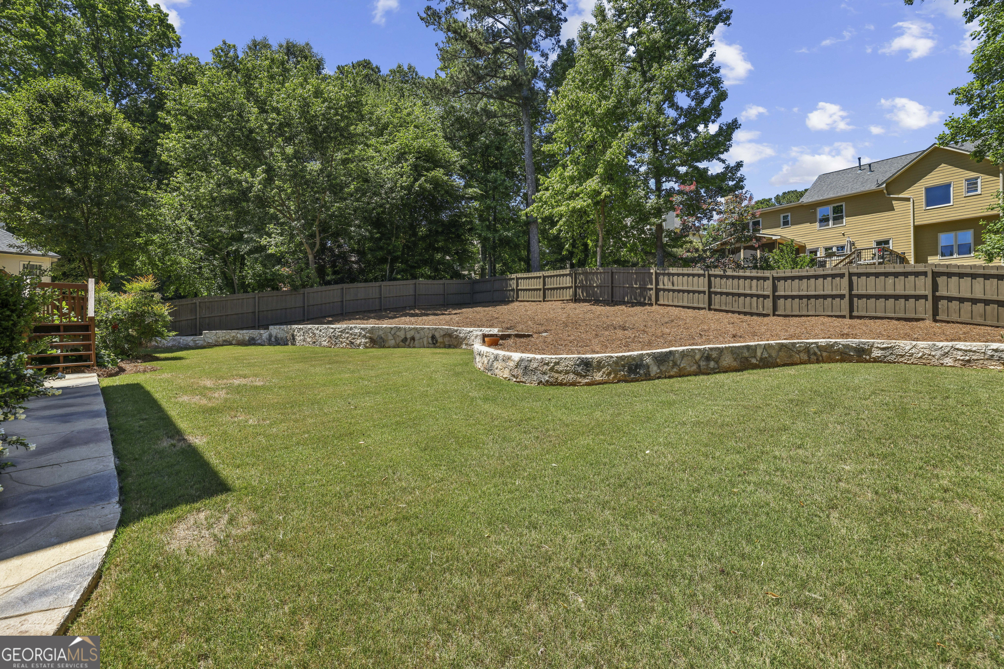 240 Amberton CT