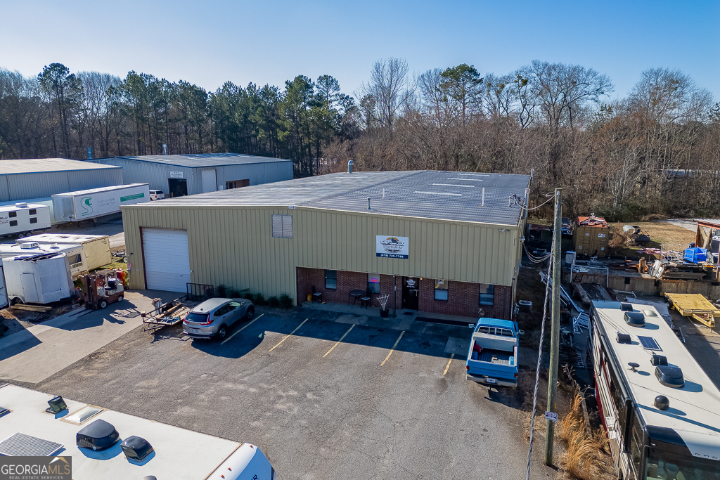 533 Commercial DR