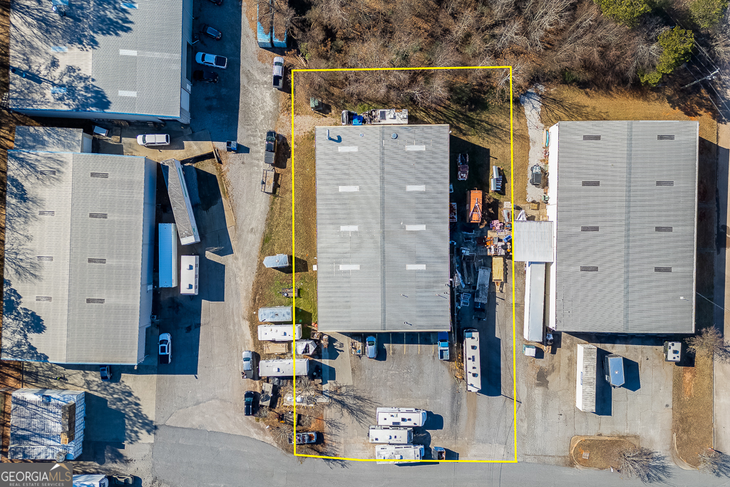 533 Commercial DR