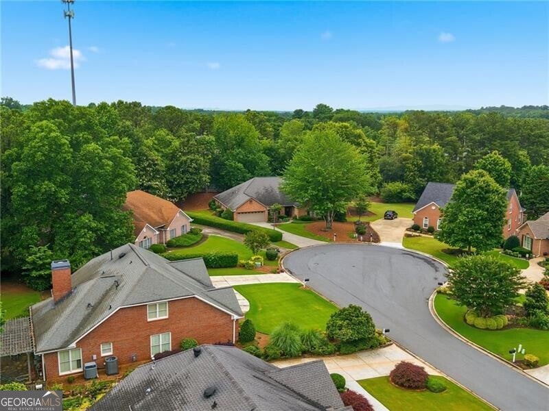 965 Knoll Crest CT
