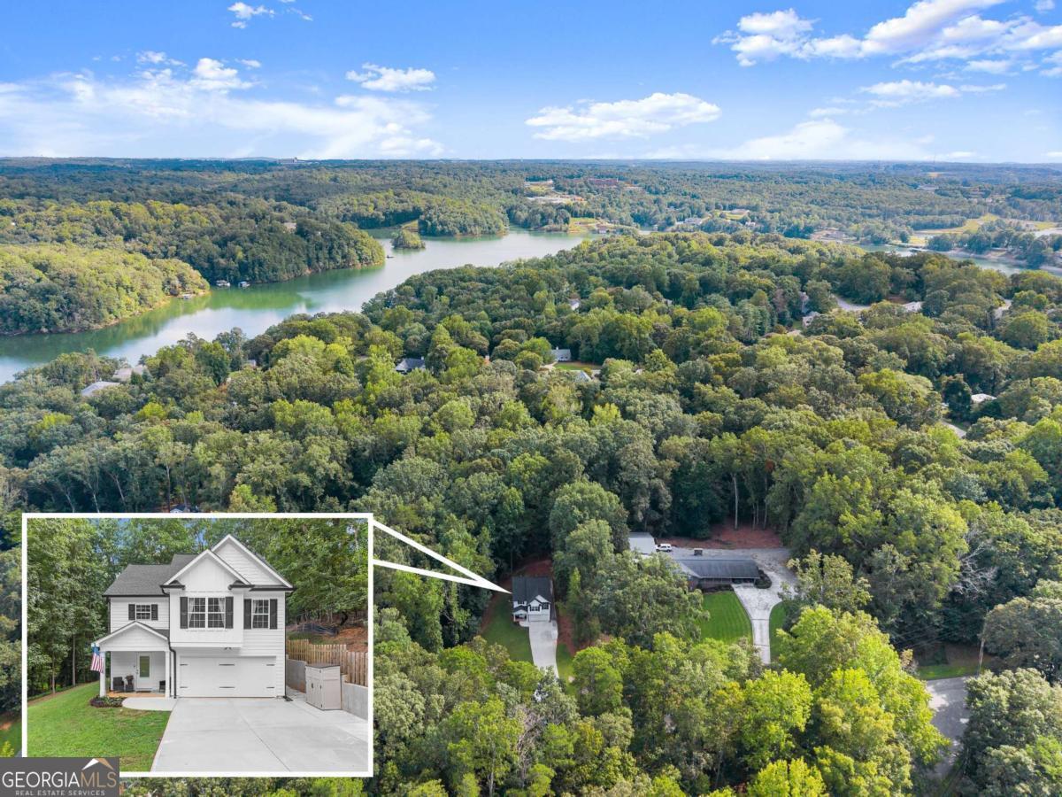 2407 Thompson Mill RD