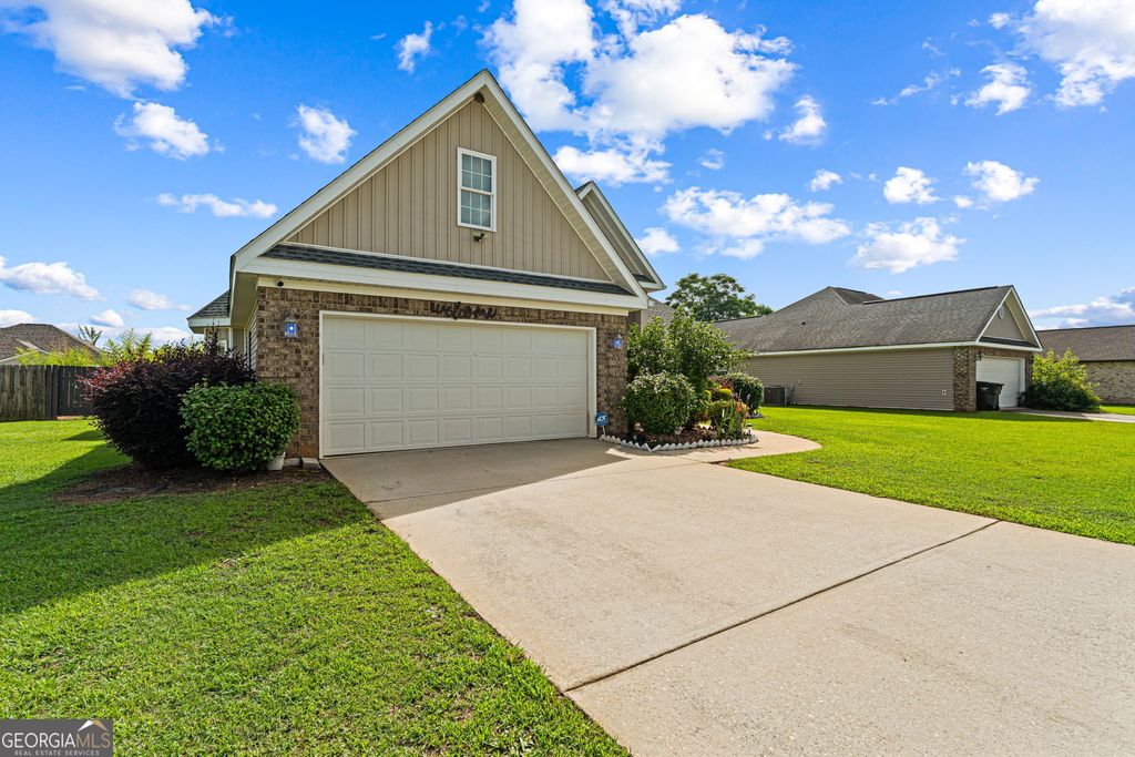 Photo of 109 Gray Fox Crossing, Bonaire, GA 31005 (MLS # 10774767)